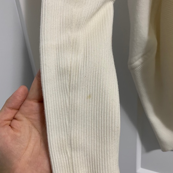 XS Cream Wilfred Aritzia Diderot Sweater/cardigan - Picture 6 of 7
